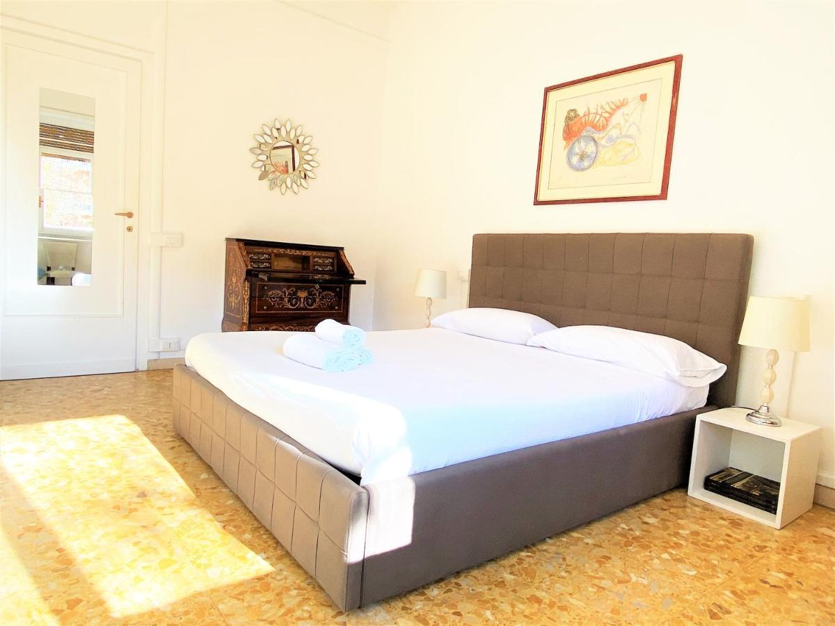 Trastevere Boulevard Roma Exterior foto